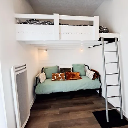 L'etoile De La Apartment